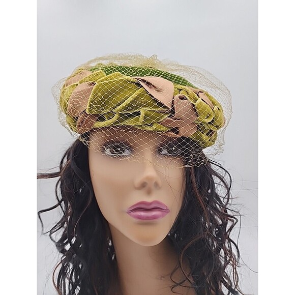 VTG Hat Union Made Olive & Brown Velvet & Satin Shell Hat with Veil Netting - Picture 1 of 12